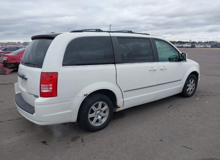 Photo 4 of 2010 Chrysler Town & COUNTRY TOURING PLUS (VIN 2A4RR8D15AR431031)