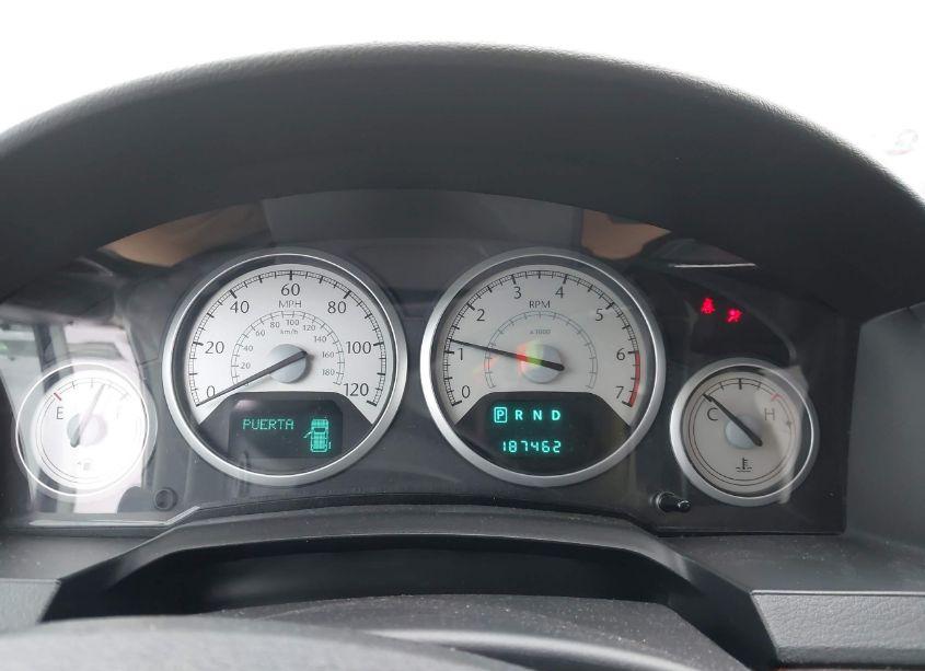 Photo 7 of 2010 Chrysler Town & COUNTRY TOURING PLUS (VIN 2A4RR8D15AR431031)