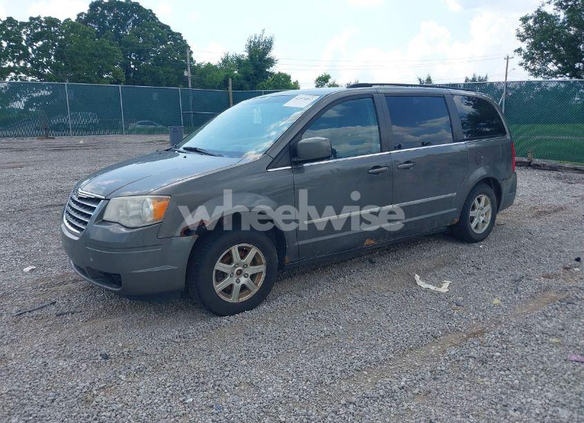Photo 2 of 2010 Chrysler Town & COUNTRY TOURING PLUS (VIN 2A4RR8D16AR386486)