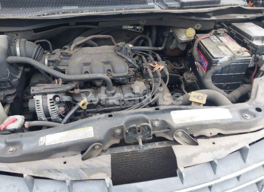 Photo 10 of 2010 Chrysler Town & COUNTRY TOURING PLUS (VIN 2A4RR8D16AR442278)