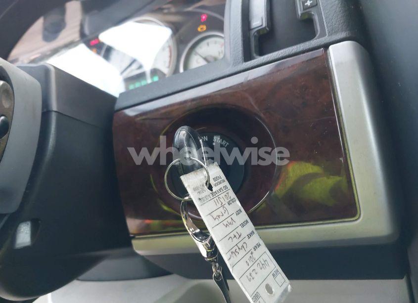 Photo 11 of 2010 Chrysler Town & COUNTRY TOURING PLUS (VIN 2A4RR8D17AR442239)