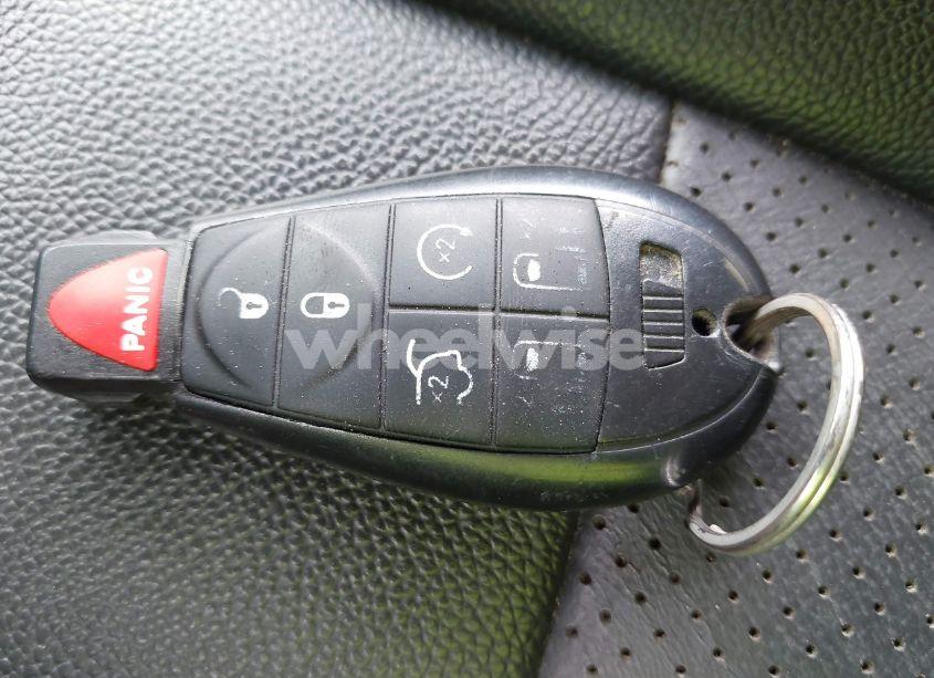 Photo 11 of 2010 Chrysler Town & COUNTRY TOURING PLUS (VIN 2A4RR8D18AR422713)