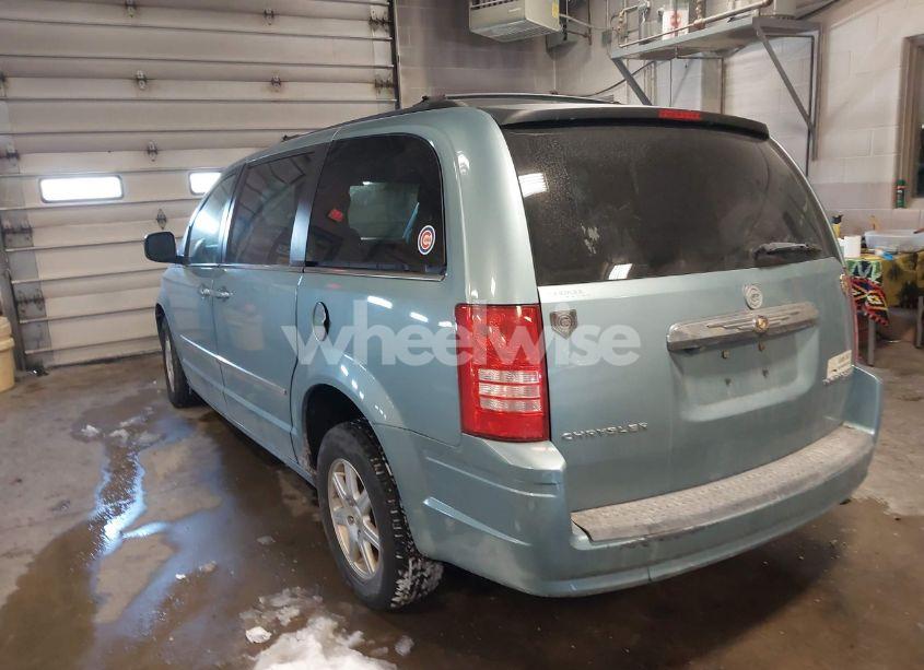 Photo 3 of 2010 Chrysler Town & COUNTRY TOURING PLUS (VIN 2A4RR8D19AR393898)