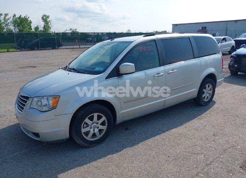 Photo 2 of 2010 Chrysler Town & COUNTRY TOURING PLUS (VIN 2A4RR8D19AR442324)