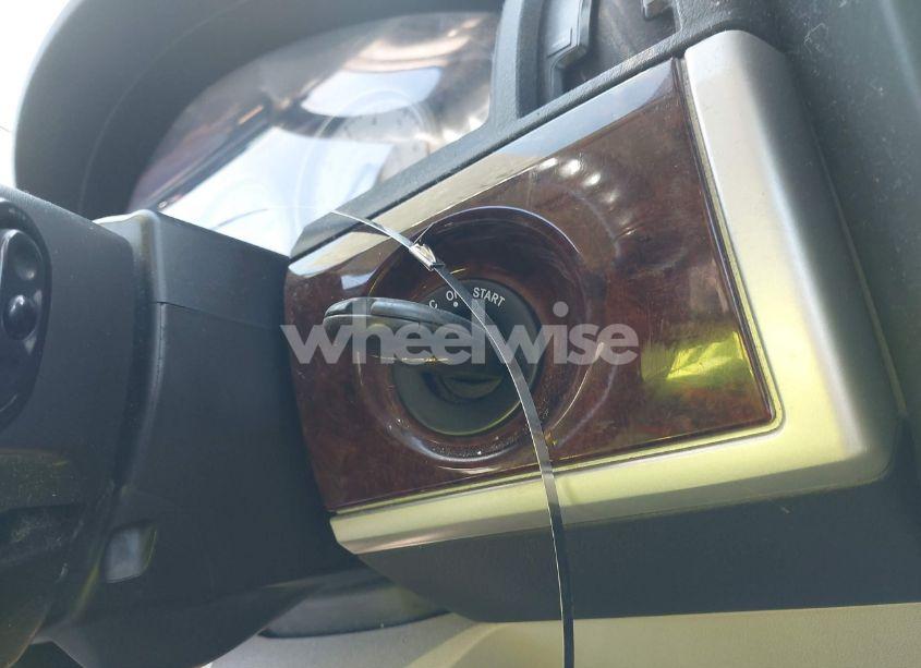 Photo 11 of 2010 Chrysler Town & COUNTRY TOURING PLUS (VIN 2A4RR8D1XAR473064)