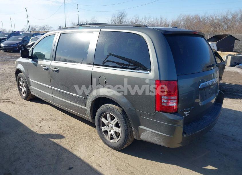 Photo 3 of 2010 Chrysler Town & COUNTRY TOURING PLUS (VIN 2A4RR8D1XAR473064)