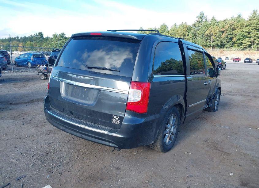 Photo 4 of 2011 Chrysler Town & COUNTRY TOURING-L (VIN 2A4RR8DG0BR614763)