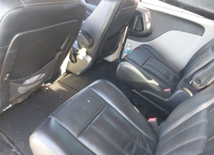 Photo 8 of 2011 Chrysler Town & COUNTRY TOURING-L (VIN 2A4RR8DG0BR614763)