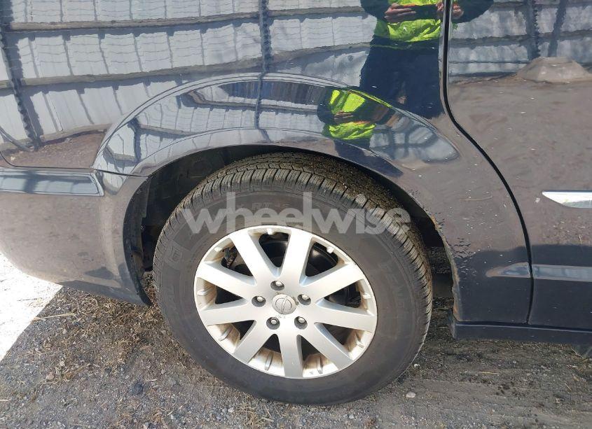 Photo 15 of 2011 Chrysler Town & COUNTRY TOURING-L (VIN 2A4RR8DG0BR630879)