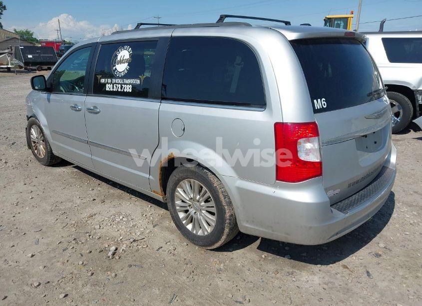 Photo 3 of 2011 Chrysler Town & COUNTRY TOURING-L (VIN 2A4RR8DG0BR760113)