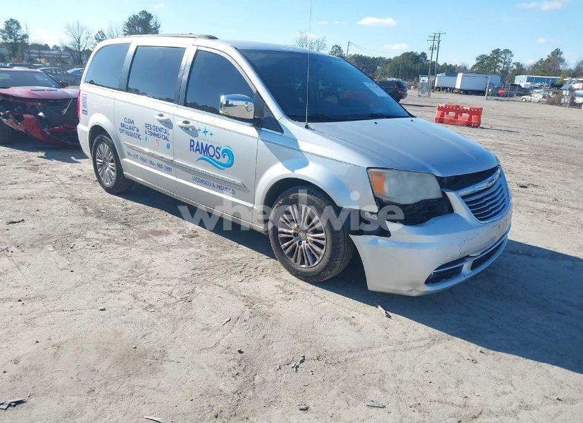 2011 Chrysler Town & COUNTRY TOURING-L (VIN 2A4RR8DG0BR779955) main photo