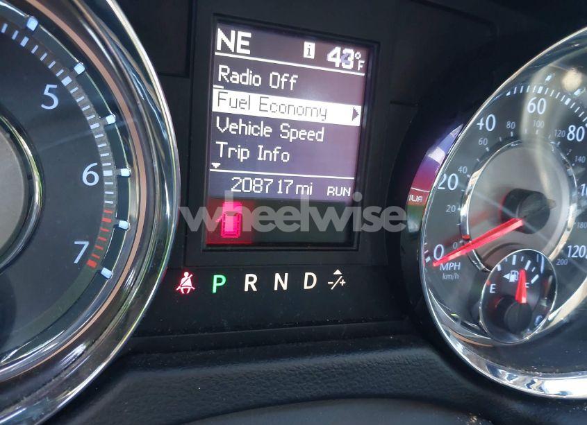 Photo 15 of 2011 Chrysler Town & COUNTRY TOURING-L (VIN 2A4RR8DG0BR779955)