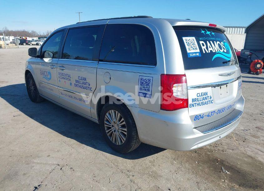 Photo 3 of 2011 Chrysler Town & COUNTRY TOURING-L (VIN 2A4RR8DG0BR779955)