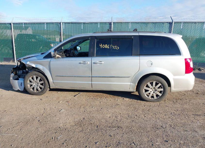 Photo 14 of 2011 Chrysler Town & COUNTRY TOURING-L (VIN 2A4RR8DG0BR781611)