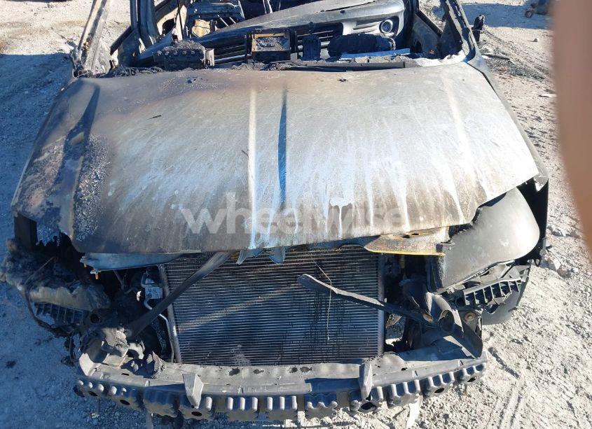 Photo 10 of 2011 Chrysler Town & COUNTRY TOURING-L (VIN 2A4RR8DG1BR641079)