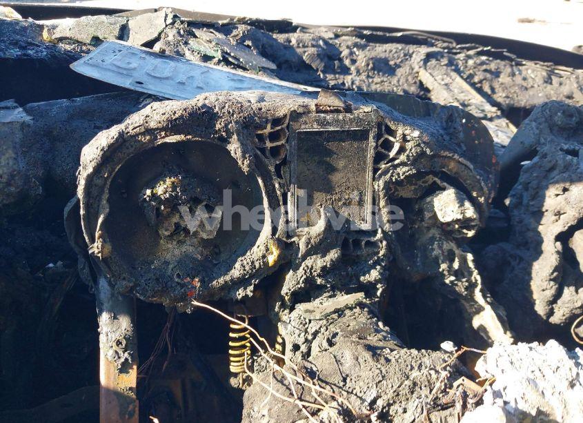 Photo 7 of 2011 Chrysler Town & COUNTRY TOURING-L (VIN 2A4RR8DG1BR641079)