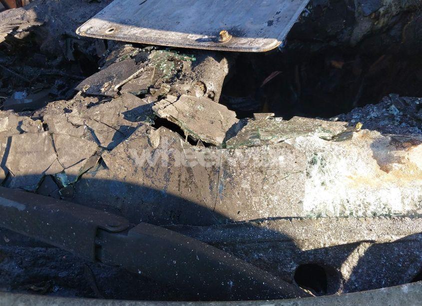 Photo 9 of 2011 Chrysler Town & COUNTRY TOURING-L (VIN 2A4RR8DG1BR641079)