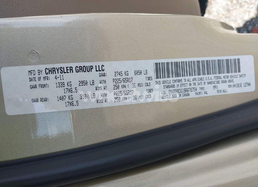 Photo 9 of 2011 Chrysler Town & COUNTRY TOURING-L (VIN 2A4RR8DG1BR676754)