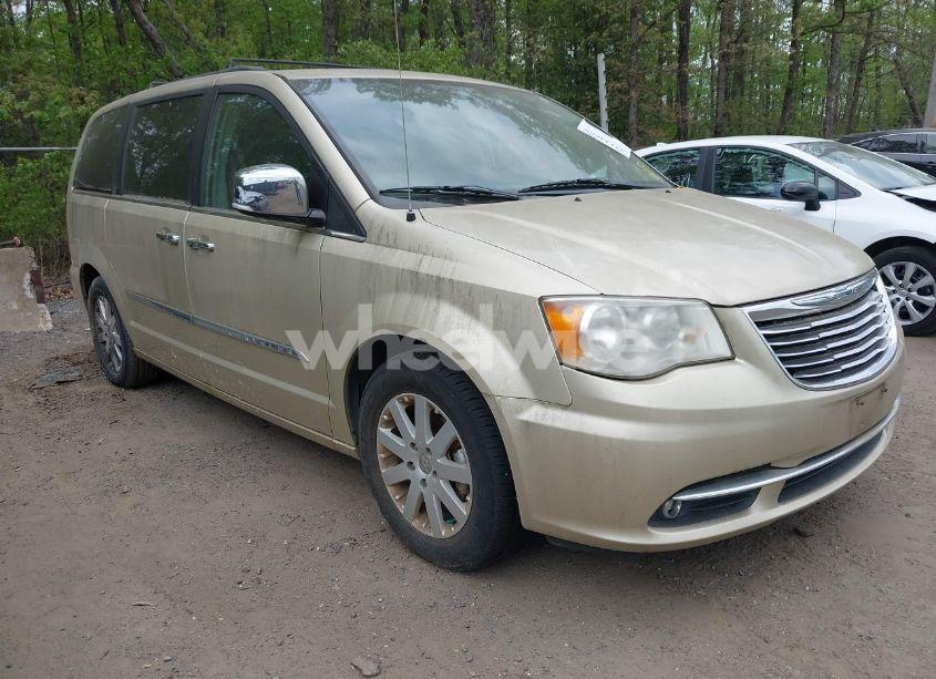 2011 Chrysler Town & COUNTRY TOURING-L (VIN 2A4RR8DG1BR703726) main photo