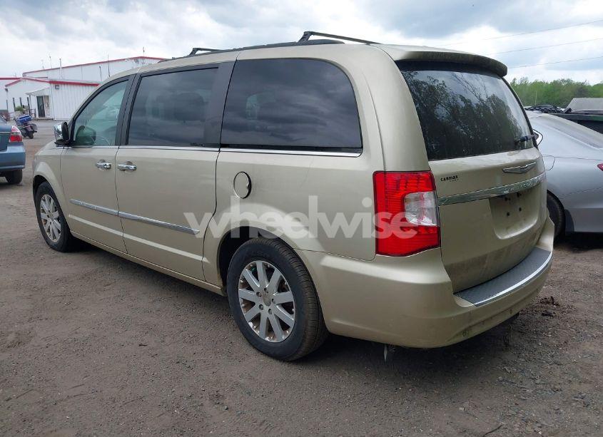 Photo 3 of 2011 Chrysler Town & COUNTRY TOURING-L (VIN 2A4RR8DG1BR703726)