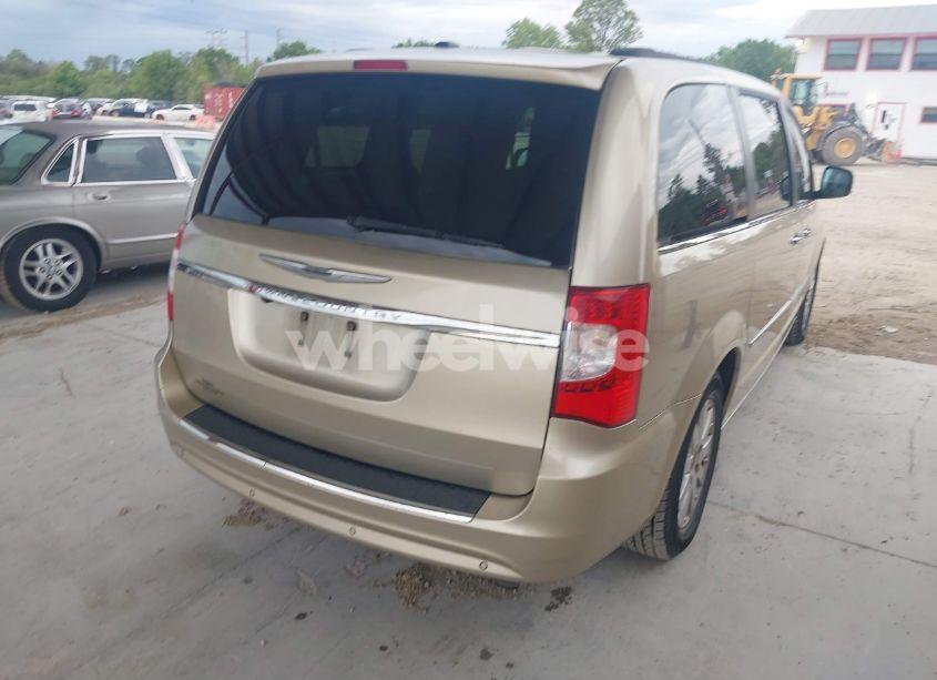 Photo 4 of 2011 Chrysler Town & COUNTRY TOURING-L (VIN 2A4RR8DG1BR781360)