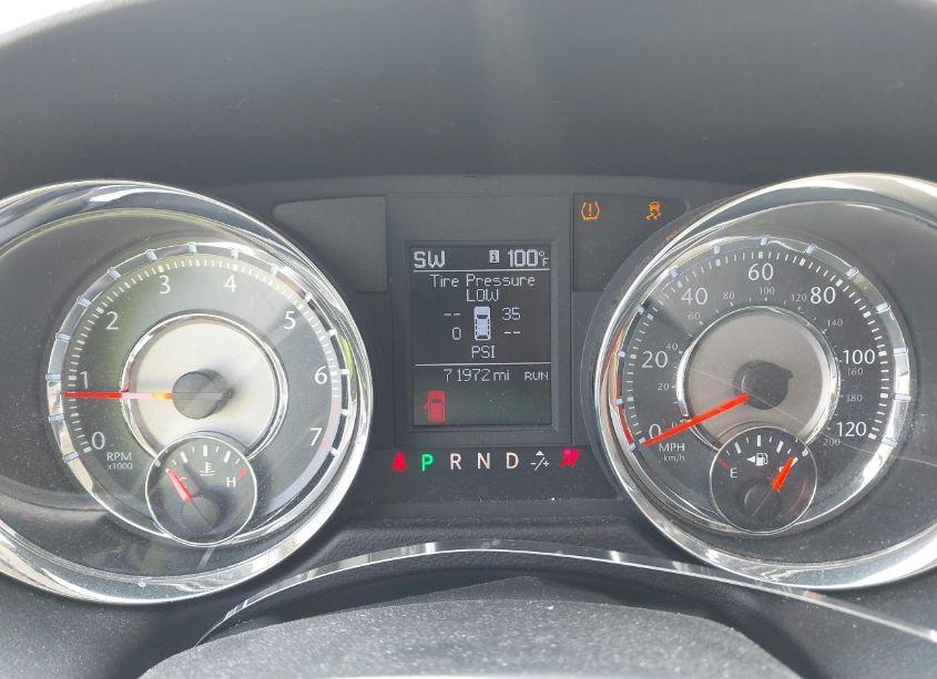 Photo 7 of 2011 Chrysler Town & COUNTRY TOURING-L (VIN 2A4RR8DG2BR655640)