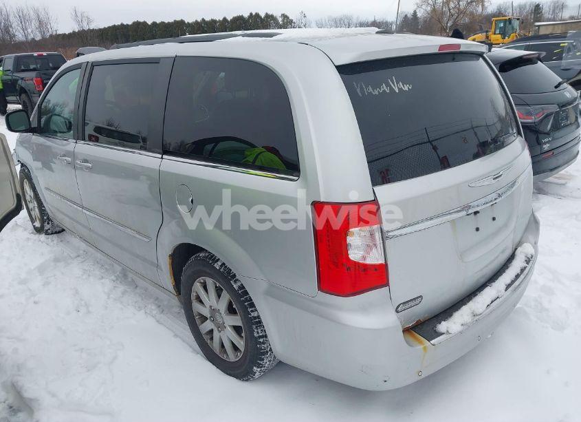 Photo 3 of 2011 Chrysler Town & COUNTRY TOURING-L (VIN 2A4RR8DG2BR683762)