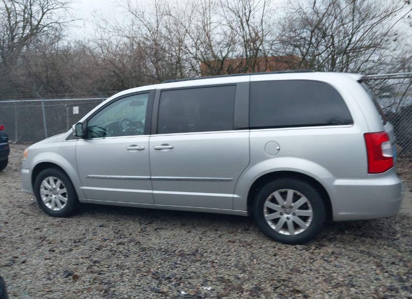 Photo 14 of 2011 Chrysler Town & COUNTRY TOURING-L (VIN 2A4RR8DG2BR797776)