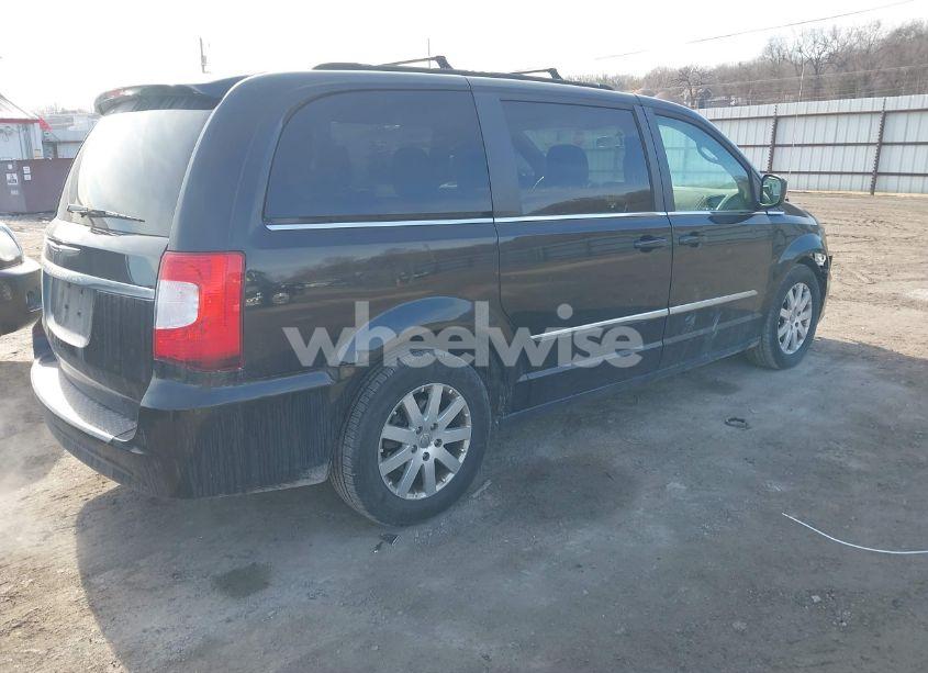 Photo 4 of 2011 Chrysler Town & COUNTRY TOURING-L (VIN 2A4RR8DG3BR619178)