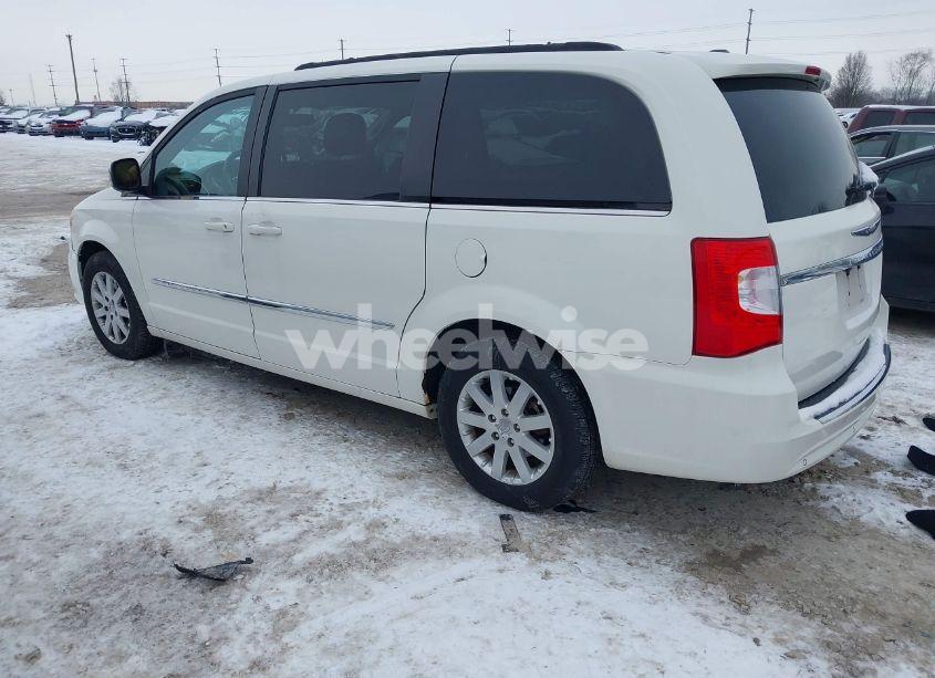 Photo 3 of 2011 Chrysler Town & COUNTRY TOURING-L (VIN 2A4RR8DG3BR633419)