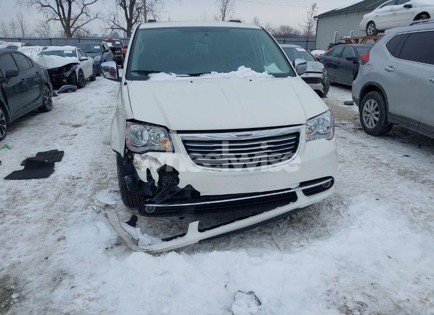 Photo 6 of 2011 Chrysler Town & COUNTRY TOURING-L (VIN 2A4RR8DG3BR633419)