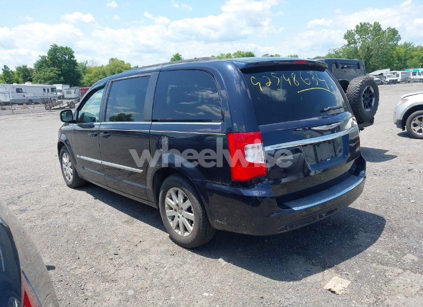 Photo 3 of 2011 Chrysler Town & COUNTRY TOURING-L (VIN 2A4RR8DG4BR609503)