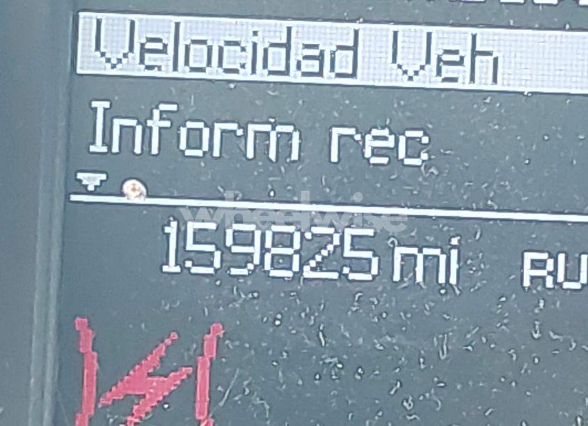 Photo 6 of 2011 Chrysler Town & COUNTRY TOURING-L (VIN 2A4RR8DG4BR616693)