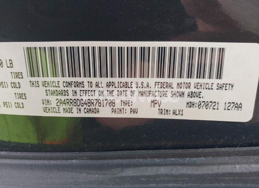 Photo 9 of 2011 Chrysler Town & COUNTRY TOURING-L (VIN 2A4RR8DG4BR781708)