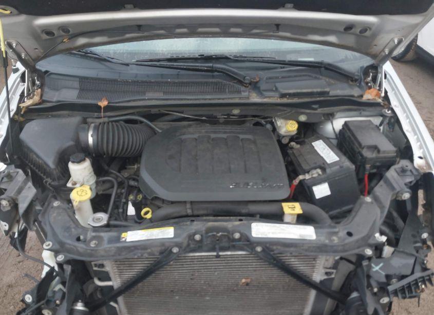 Photo 10 of 2011 Chrysler Town & COUNTRY TOURING-L (VIN 2A4RR8DG5BR624656)