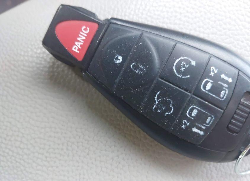 Photo 11 of 2011 Chrysler Town & COUNTRY TOURING-L (VIN 2A4RR8DG5BR624656)