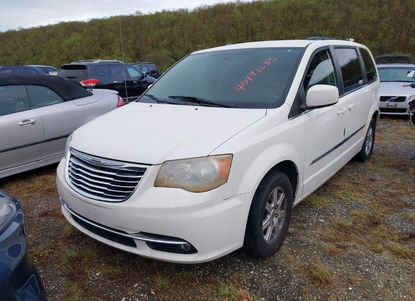 Photo 2 of 2011 Chrysler Town & COUNTRY TOURING-L (VIN 2A4RR8DG5BR641120)