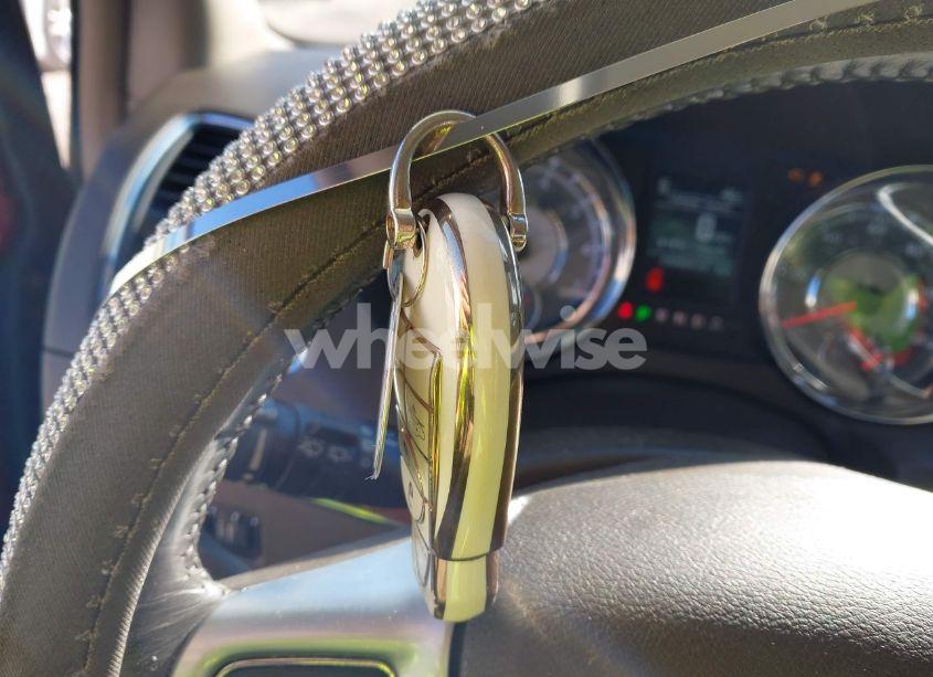 Photo 11 of 2011 Chrysler Town & COUNTRY TOURING-L (VIN 2A4RR8DG5BR665904)