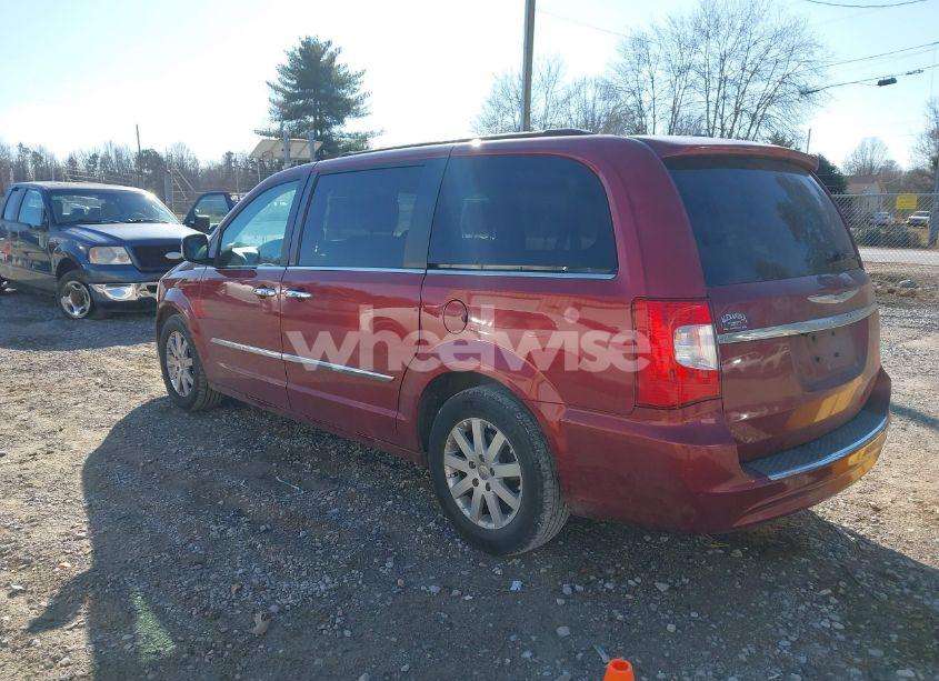 Photo 3 of 2011 Chrysler Town & COUNTRY TOURING-L (VIN 2A4RR8DG5BR665904)