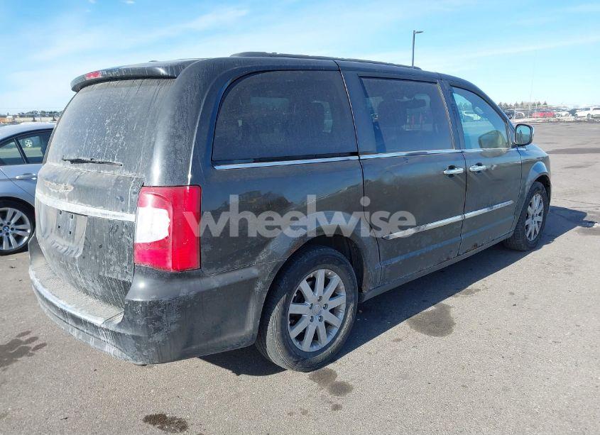Photo 4 of 2011 Chrysler Town & COUNTRY TOURING-L (VIN 2A4RR8DG5BR704183)