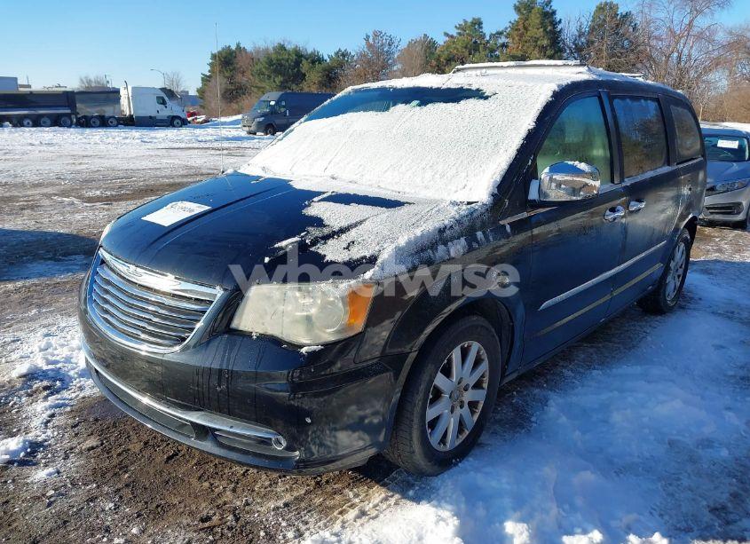 Photo 2 of 2011 Chrysler Town & COUNTRY TOURING-L (VIN 2A4RR8DG5BR714079)