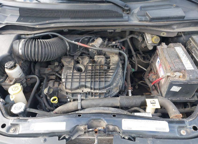 Photo 10 of 2011 Chrysler Town & COUNTRY TOURING-L (VIN 2A4RR8DG5BR749432)