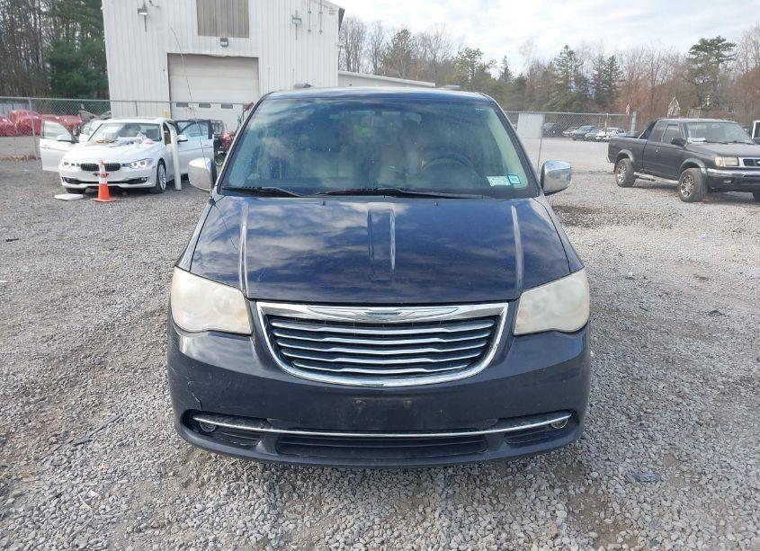 Photo 6 of 2011 Chrysler Town & COUNTRY TOURING-L (VIN 2A4RR8DG5BR749432)