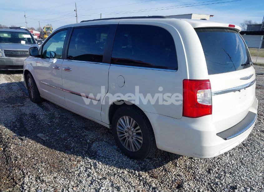 Photo 3 of 2011 Chrysler Town & COUNTRY TOURING-L (VIN 2A4RR8DG5BR784309)