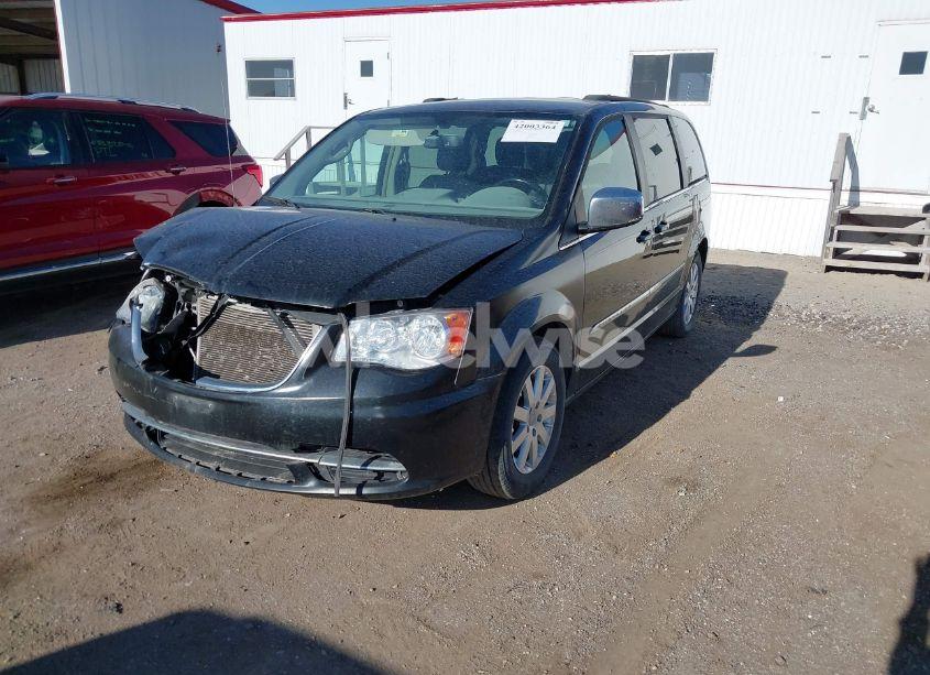 Photo 2 of 2011 Chrysler Town & COUNTRY TOURING-L (VIN 2A4RR8DG5BR803635)