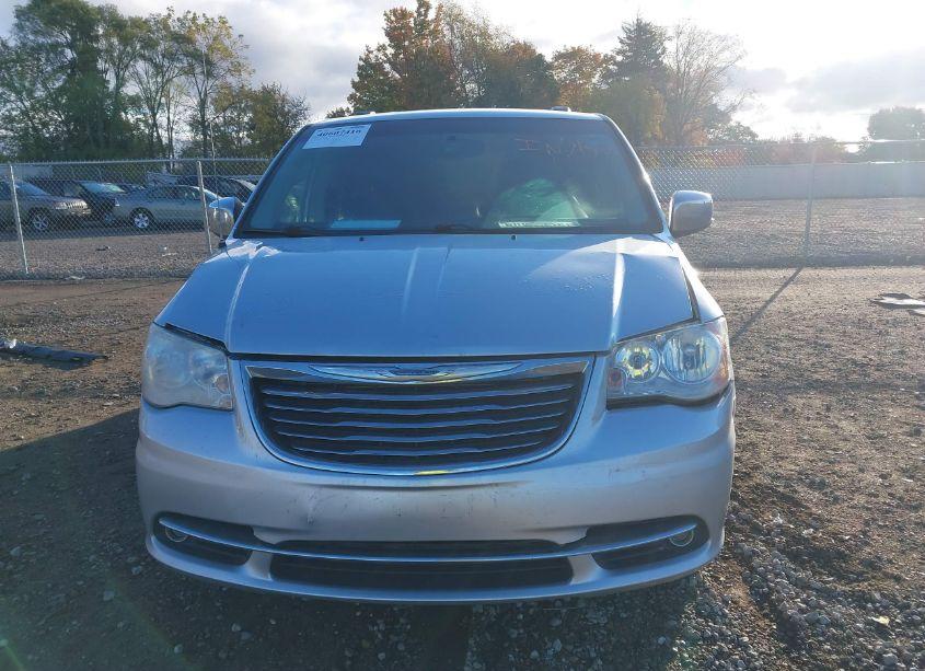 Photo 12 of 2011 Chrysler Town & COUNTRY TOURING-L (VIN 2A4RR8DG6BR611060)