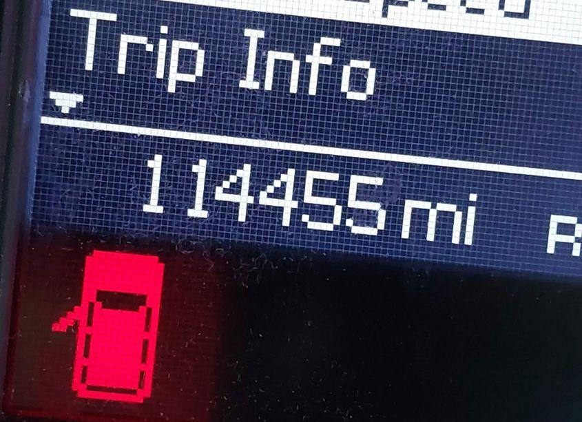 Photo 15 of 2011 Chrysler Town & COUNTRY TOURING-L (VIN 2A4RR8DG6BR611060)