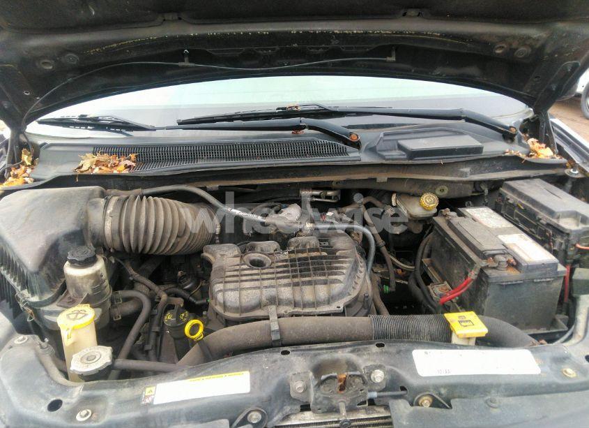 Photo 10 of 2011 Chrysler Town & COUNTRY TOURING W/LEATHER (VIN 2A4RR8DG6BR675910)