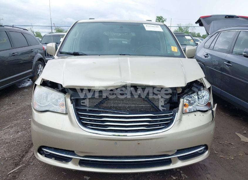 Photo 12 of 2011 Chrysler Town & COUNTRY TOURING-L (VIN 2A4RR8DG6BR677303)