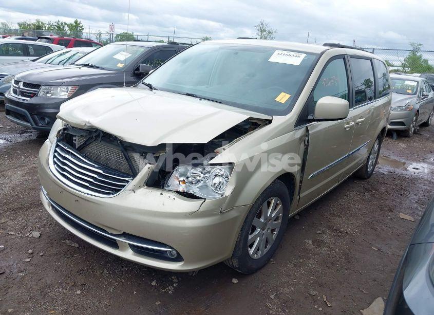 Photo 2 of 2011 Chrysler Town & COUNTRY TOURING-L (VIN 2A4RR8DG6BR677303)